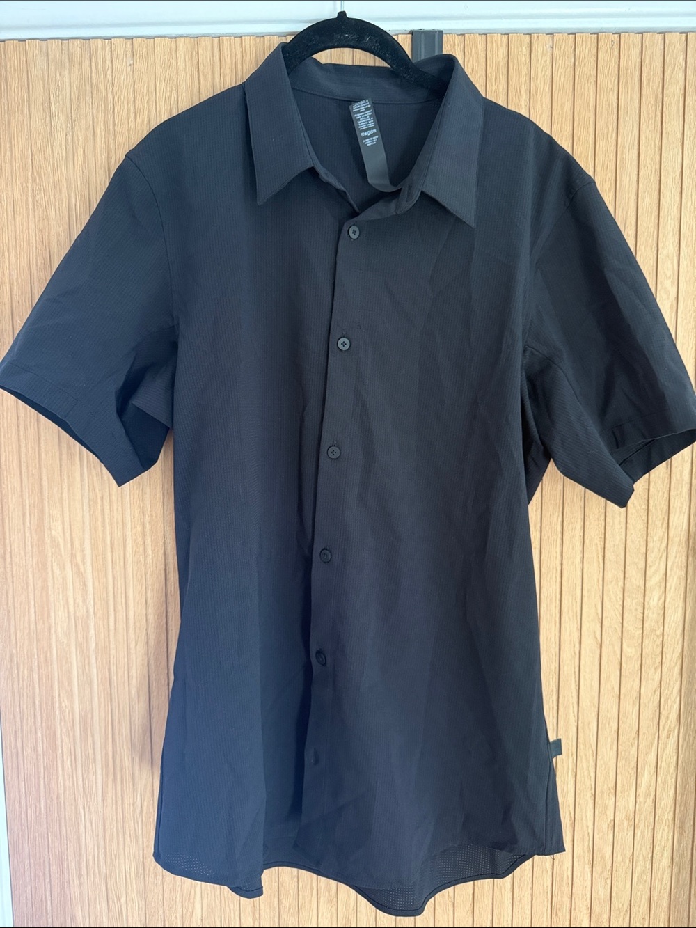 Lululemon men's large button down stretch fit shirt black athletic